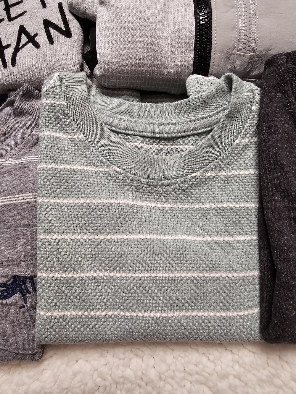 Bundle 14 Pcs Boys 2T Fall Winter Clothes - Picture 12 of 14